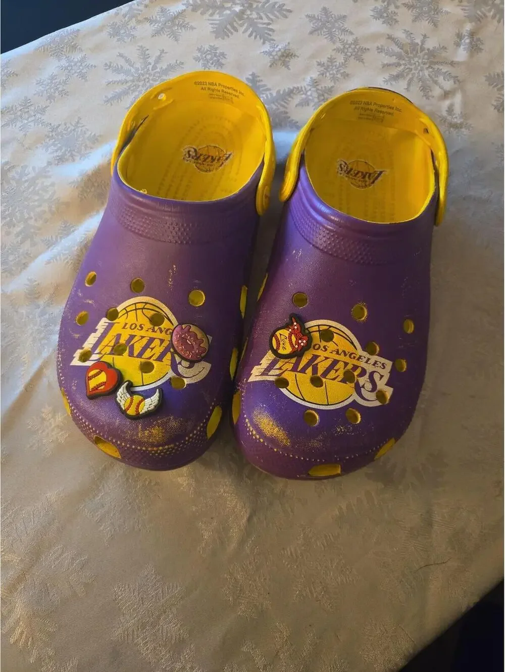Crocs x NBA Los Angeles Lakers Classic Clogs Size 9M 11W